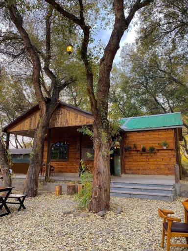 عکس کافه رستوران کلبه ساحلی ارس 