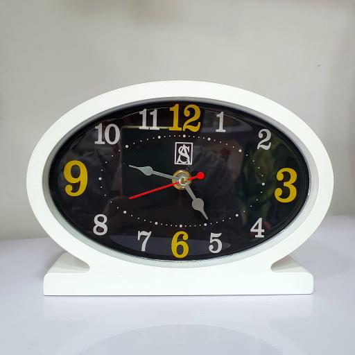 عکس ساعت دیواری رزینی سیاسیاهی