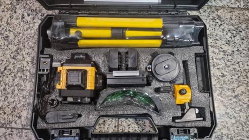 عکس ابزار آلات صنعتی قائم 