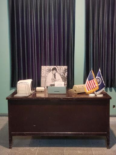 سفارت پیشین آمریکا