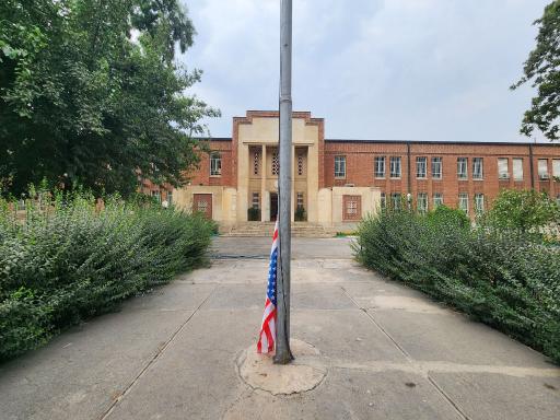 سفارت پیشین آمریکا