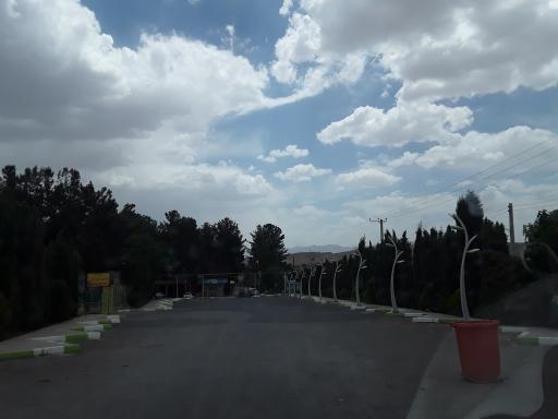 عکس هتل و مهمانسرا خانه معلم