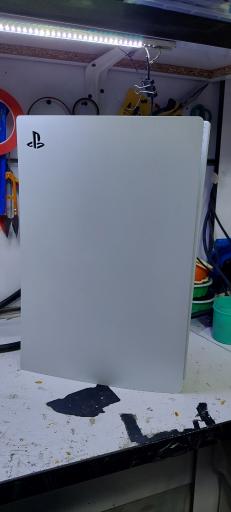 عکس رایان صنعت تعمیر و ریکاوری هارد ساری