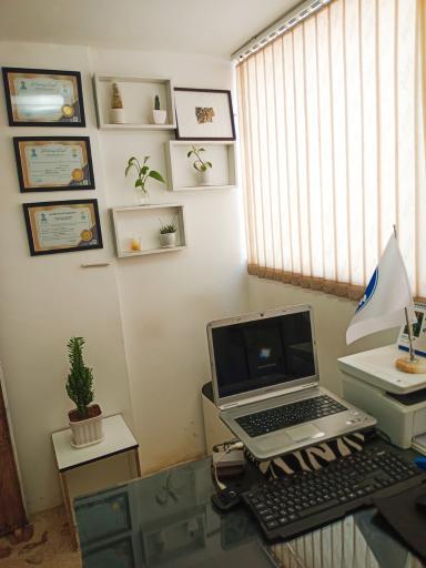 عکس بیمه معلم