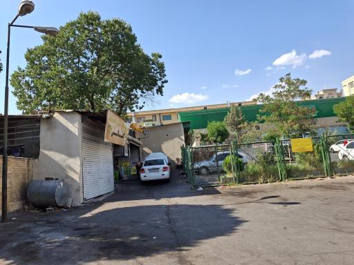 عکس تعمیرگاه بهزاد