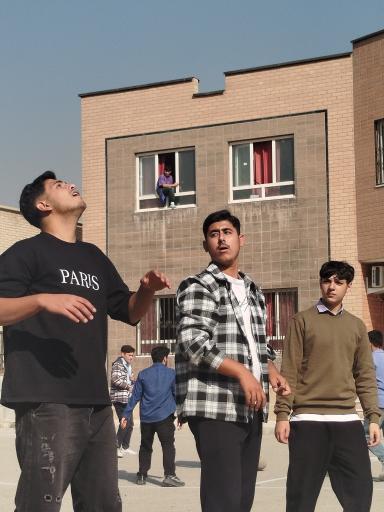 عکس هنرستان فنی وحرفه ای پسران نعیم