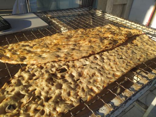 عکس نانوایی سنگک حسینی