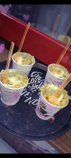 عکس کافه تریا رنگارنگ