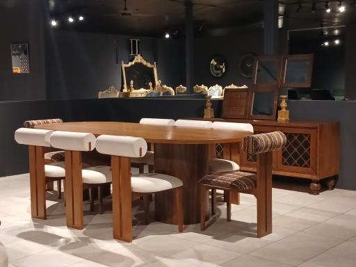 عکس نورا مبل