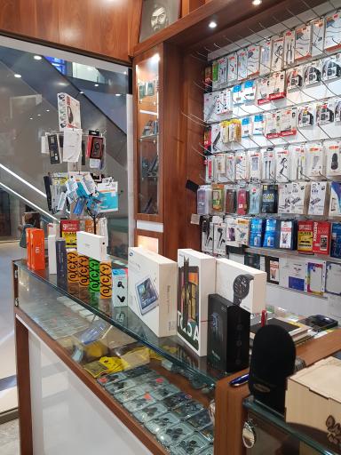 عکس موبایل مرکزی نادری