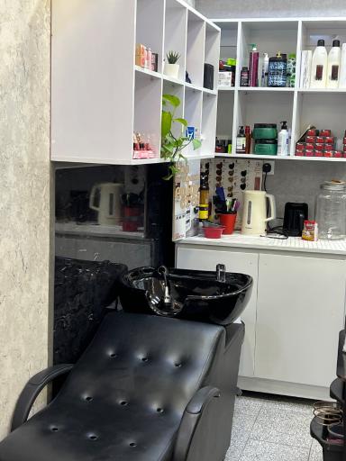 سالن آرایشگاه رویا ابوطالبی