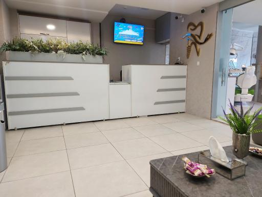 عکس مطب دندانپزشکی دکتر بهنام برزگر 