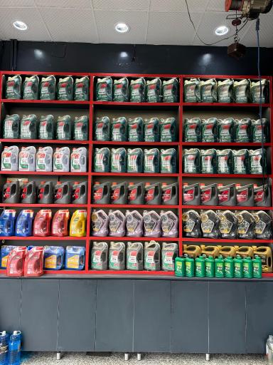 عکس اتو سرویس و خدمات لاستیک وحید