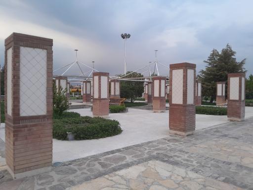 عکس مجتمع رفاهی پردیس الغدیر