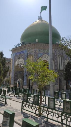 عکس گلزار شهدای چیذر امامزاده علی اکبر