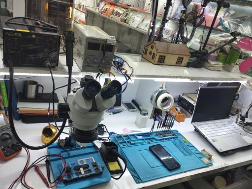 عکس تعمیرات موبایل علی ضابطی