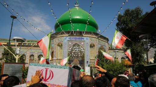 عکس گلزار شهدای چیذر امامزاده علی اکبر