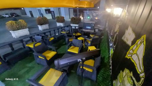 عکس کافه کانتین