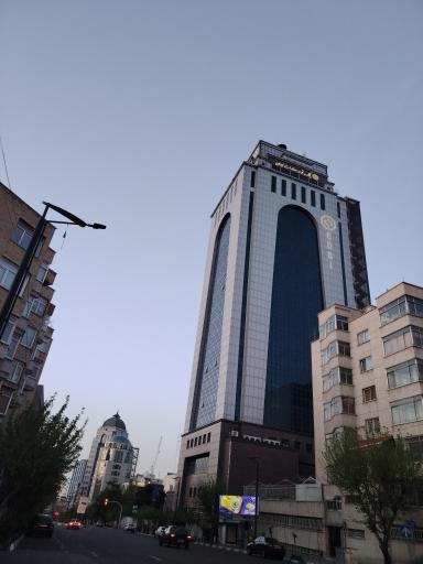عکس ساختمان مرکزی بانک توسعه صادرات ایران