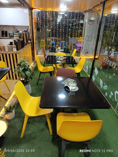 عکس کافه کانتین