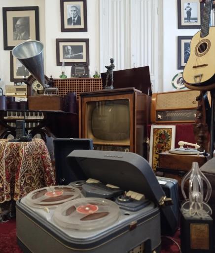 عکس موزه صدا