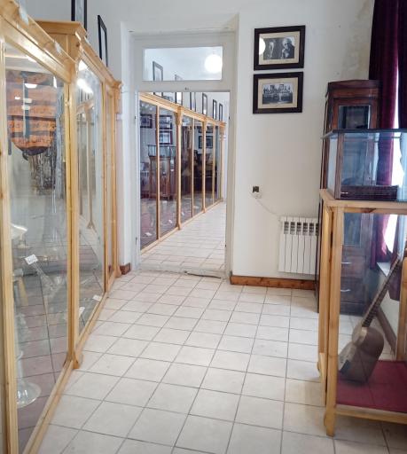 عکس موزه صدا