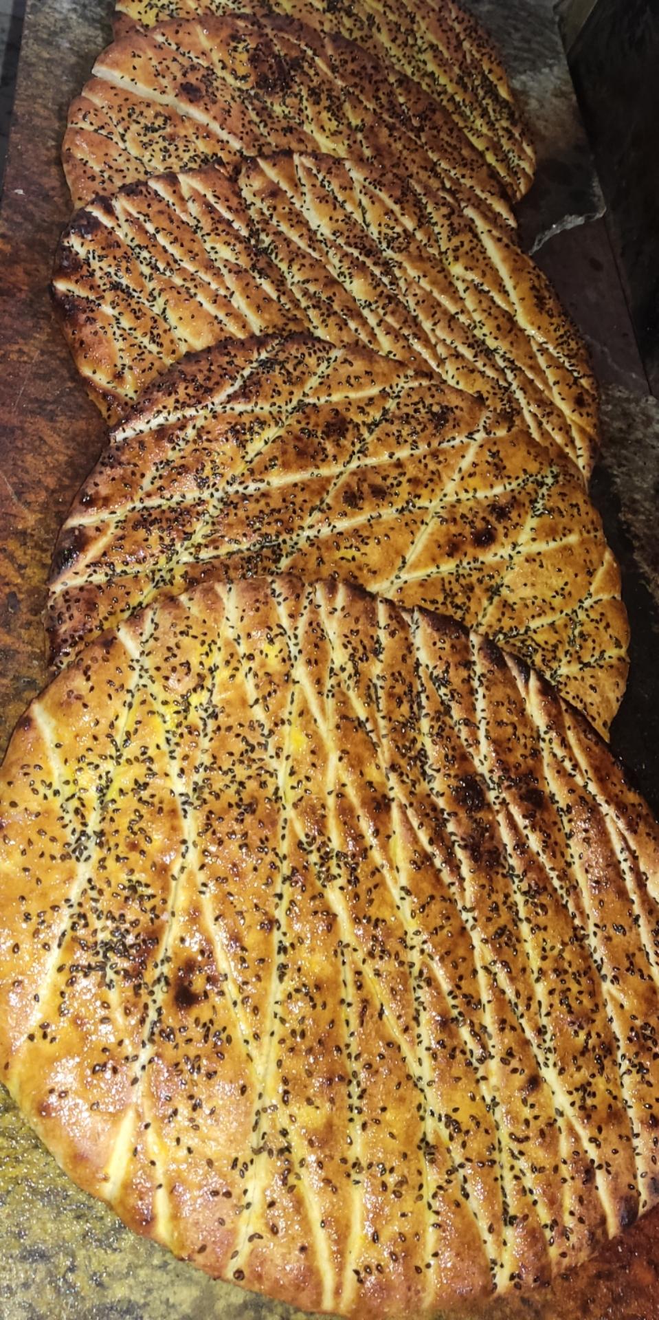 عکس نان روغنی باپیری