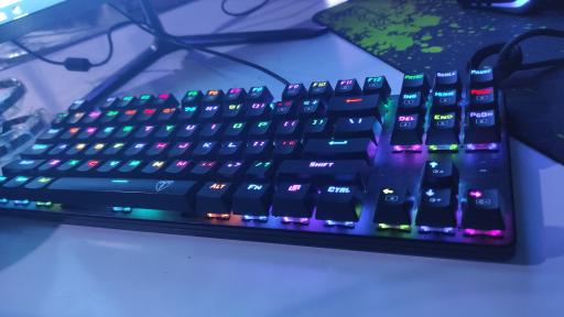 عکس گیمنت یونیک