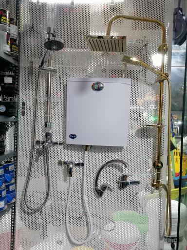 عکس فروشگاه رنگ و ابزار خواجه ئی