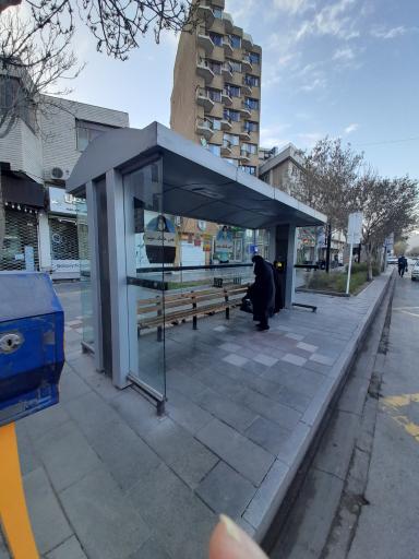 عکس ایستگاه اتوبوس امام خمینی 40
