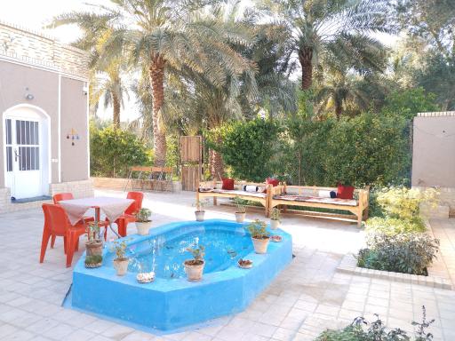 عکس عمارت بومگردی هوربانو