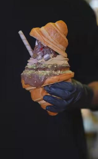 عکس بستنی سرای مشتاق