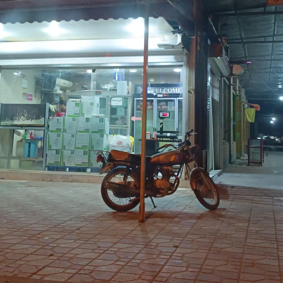 عکس مرغ فروشی راشدی