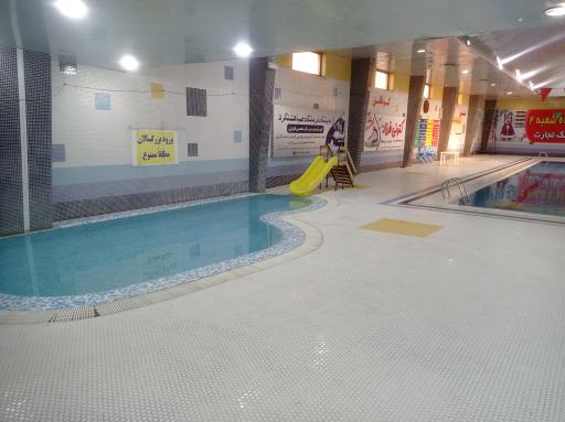 عکس استخر شهرداری ۲ هشتگرد 