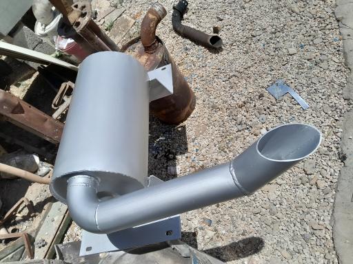 عکس اگزوز سازی بانویی