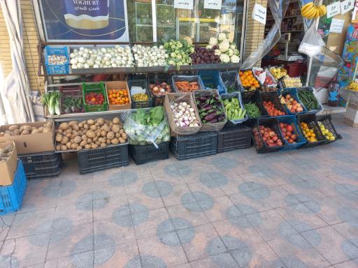 عکس هایپر مارکت ارجمند