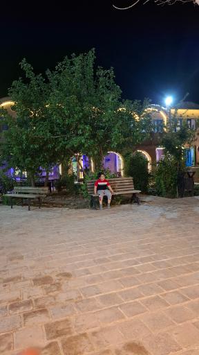 عکس اقامتگاه بومگردی عمارت ورجاوند