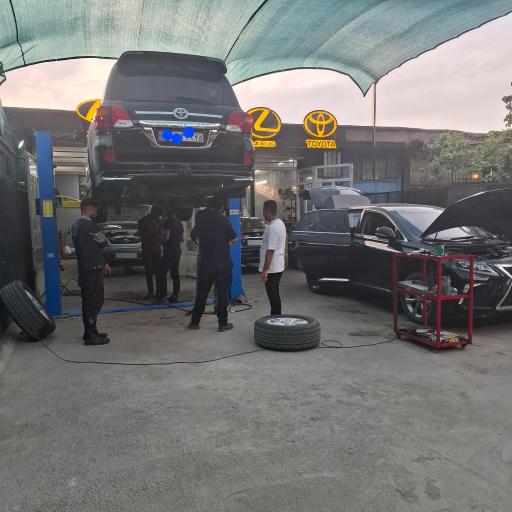 عکس تعمیرگاه مجاز تویوتا و لکسوس تویوتا آسیا
