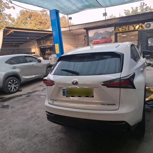 عکس تعمیرگاه مجاز تویوتا و لکسوس تویوتا آسیا