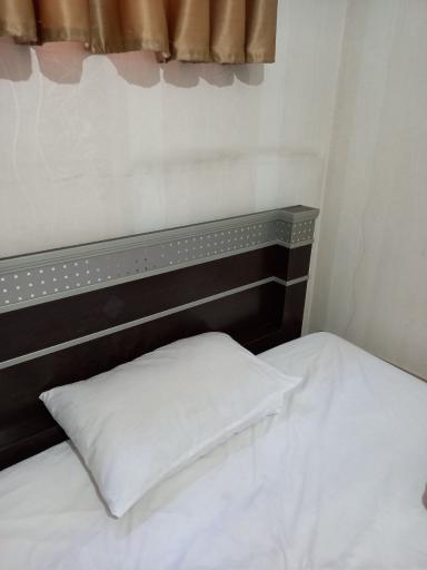هتل آپارتمان رشدیه