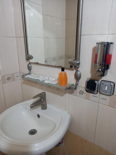 عکس هتل آپارتمان رشدیه