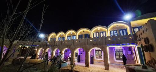 عکس اقامتگاه بومگردی عمارت ورجاوند