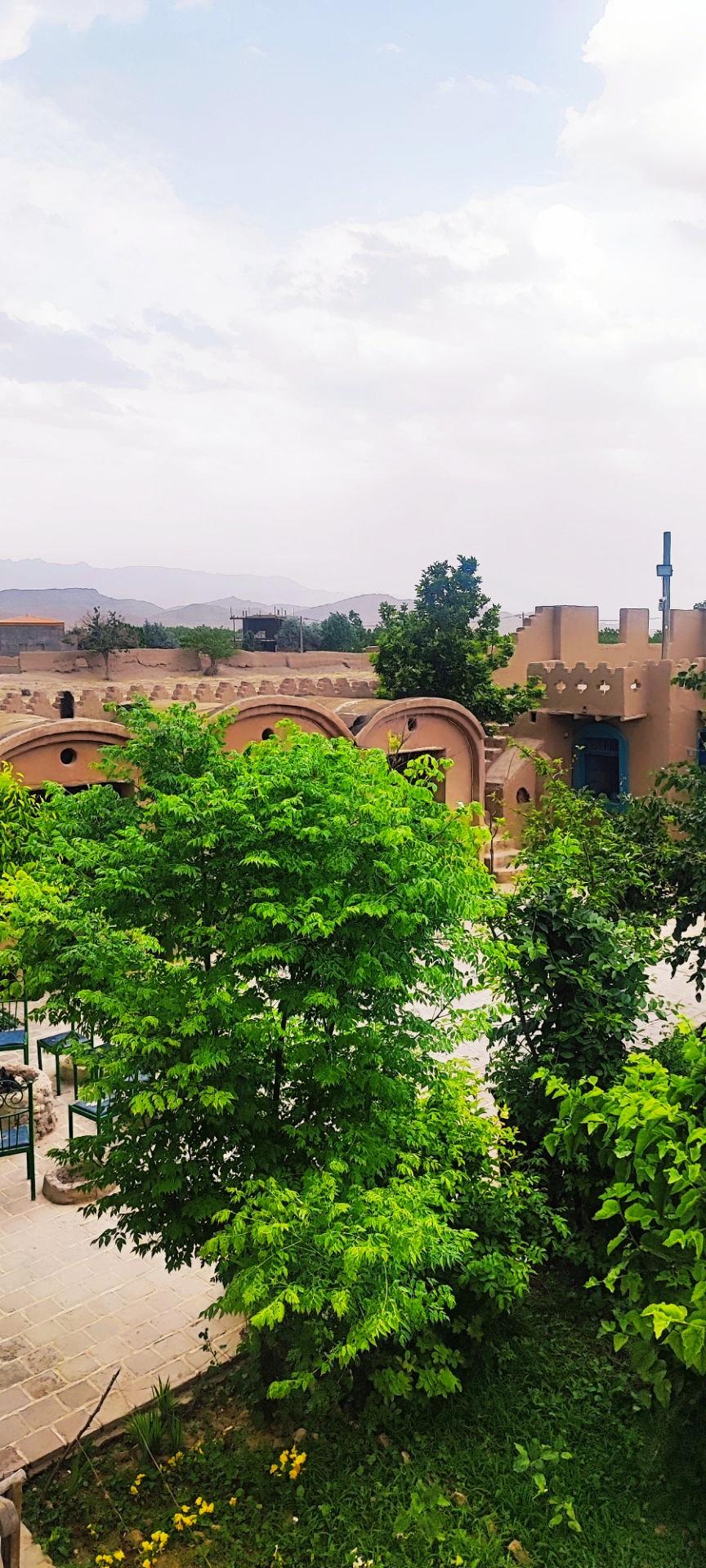 عکس اقامتگاه بومگردی عمارت ورجاوند