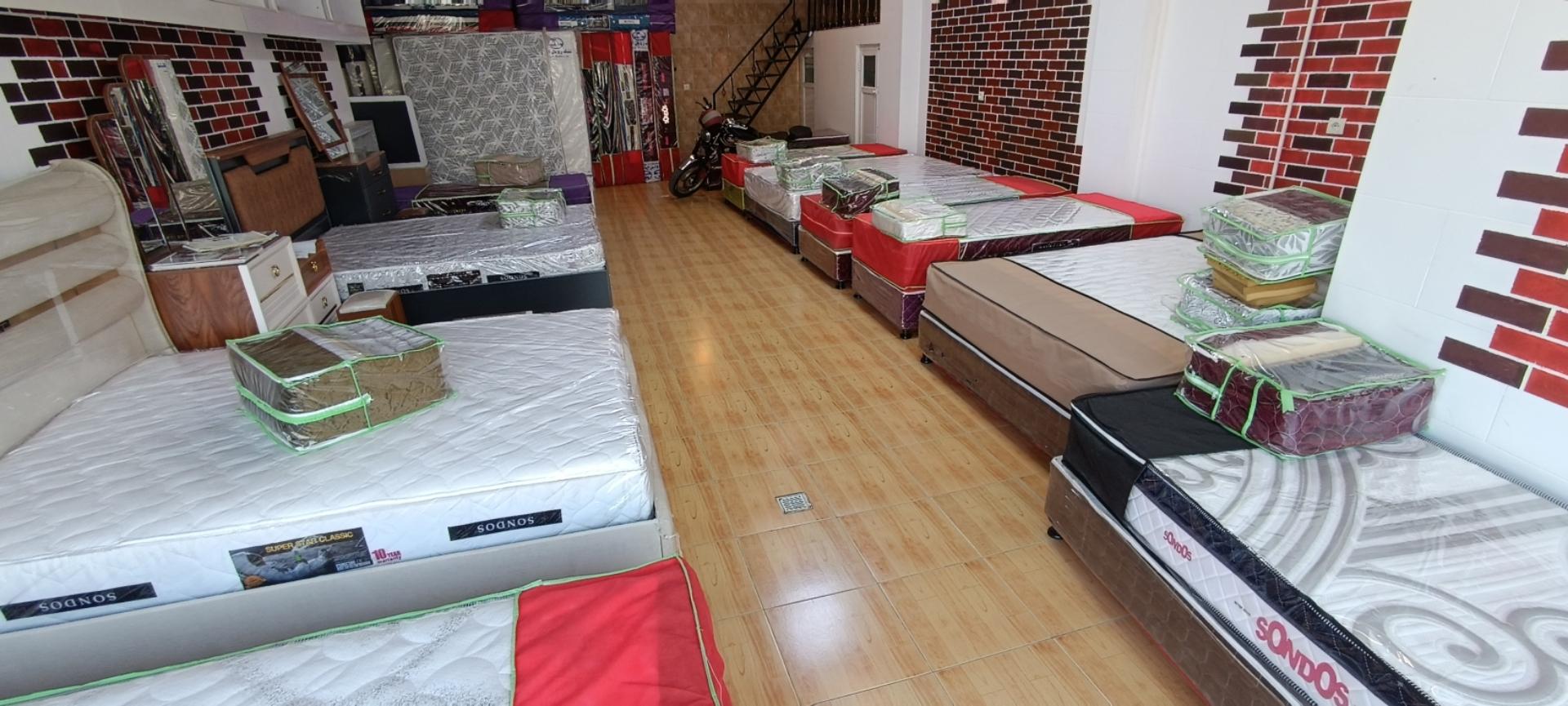 عکس نمایشگاه تشک سندس