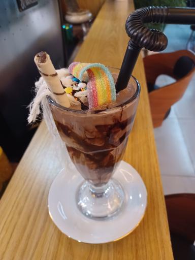 عکس کافی‌شاپ هوک لانژ