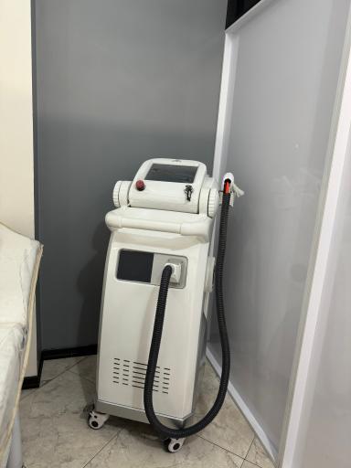 کلینیک زیبایی راسا 