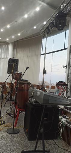 عکس گالری صوت طوفان 