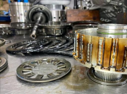 تعمیرات تخصصی مستر گیربکس خلف