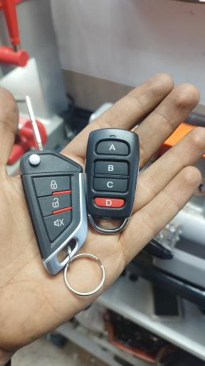 عکس قفل و کلید سازی مدرن کاران