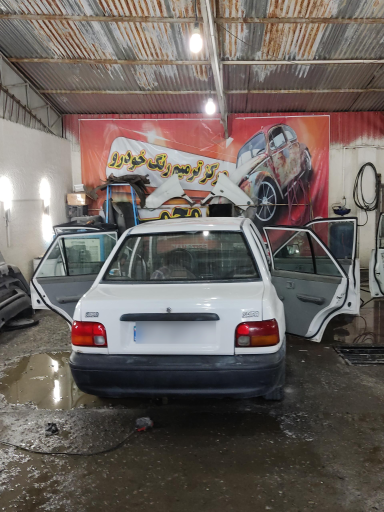 عکس مرکز ترمیم رنگ خودرو و تشخیص رنگ محمد ‌مستر واکس